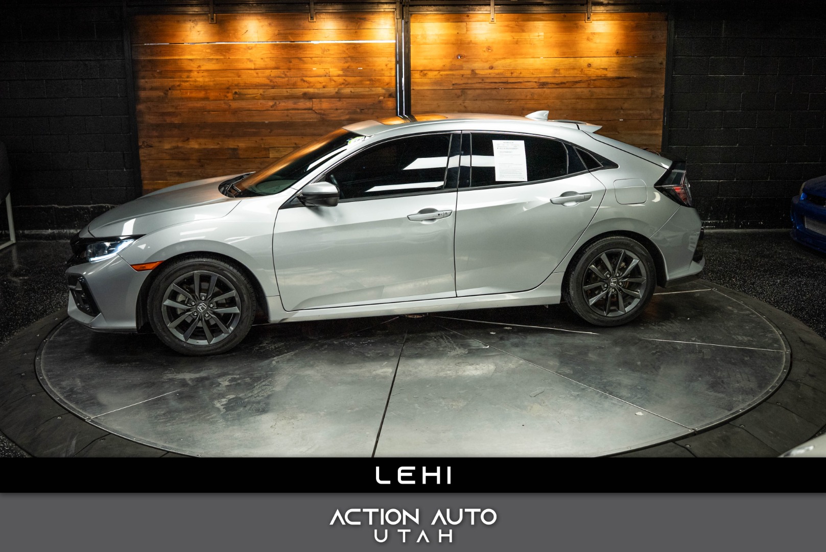 2020 Honda Civic Hatchback EX's photo