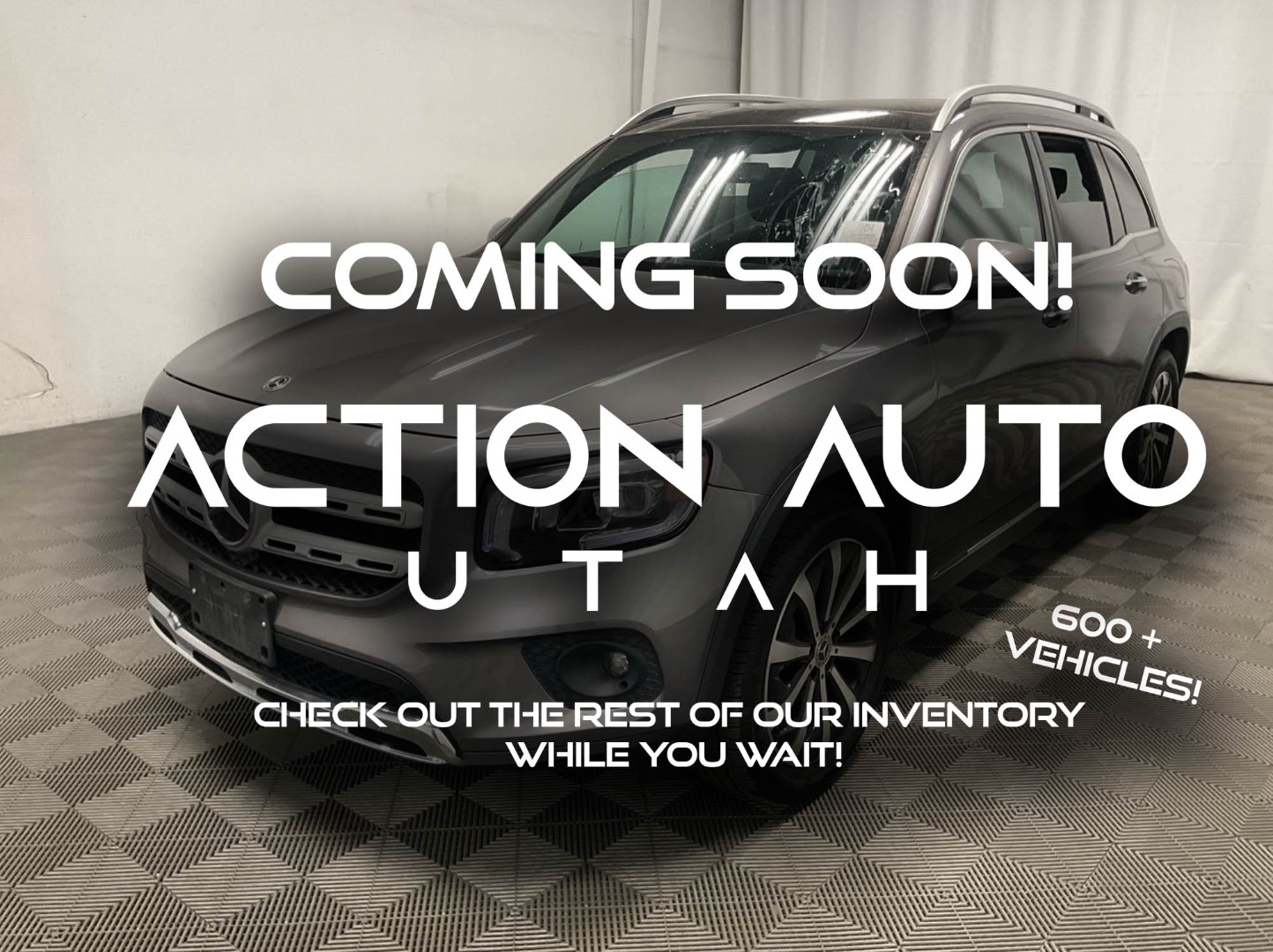 2023 Mercedes-Benz GLB Base's photo