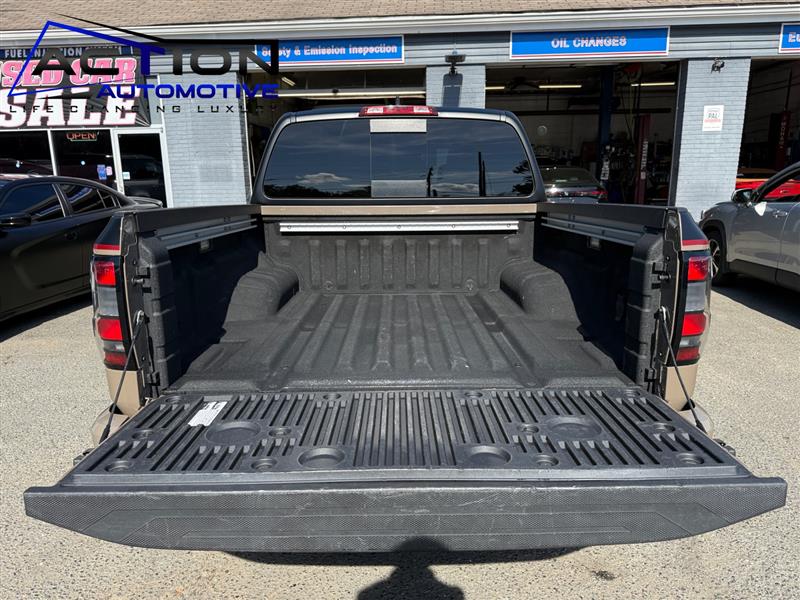 2023 Nissan Frontier Crew Cab PRO-4X photo 13