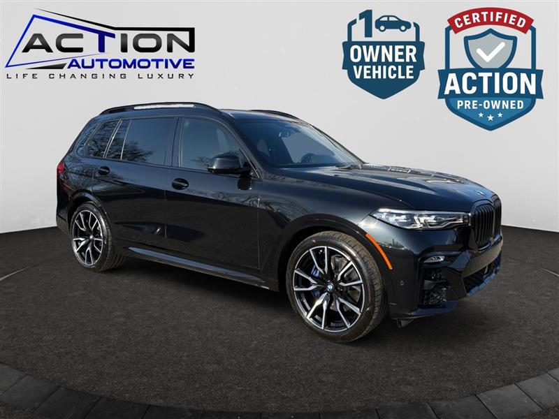 2022 BMW X7 40i's photo