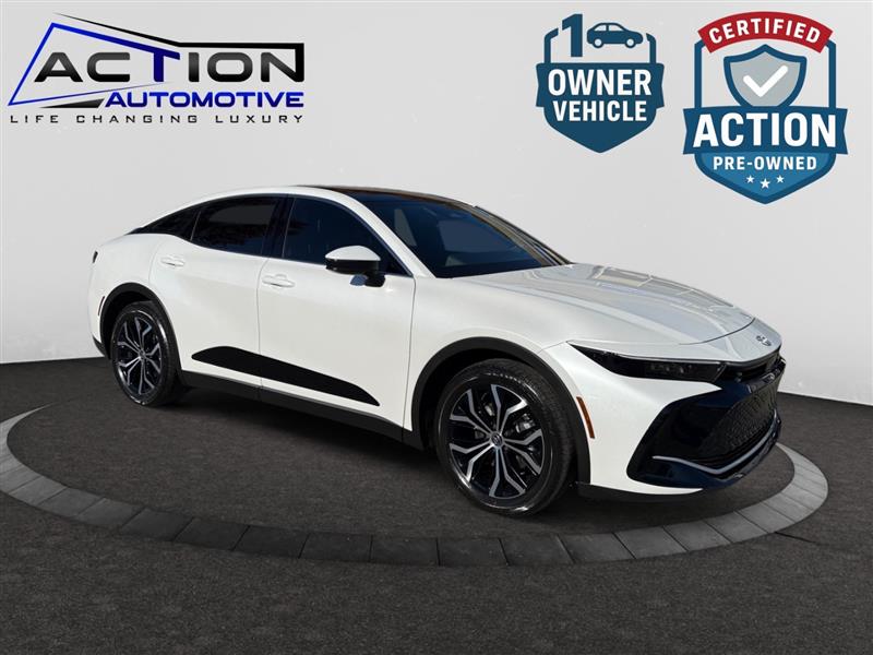 2023 Toyota Crown Limited's photo