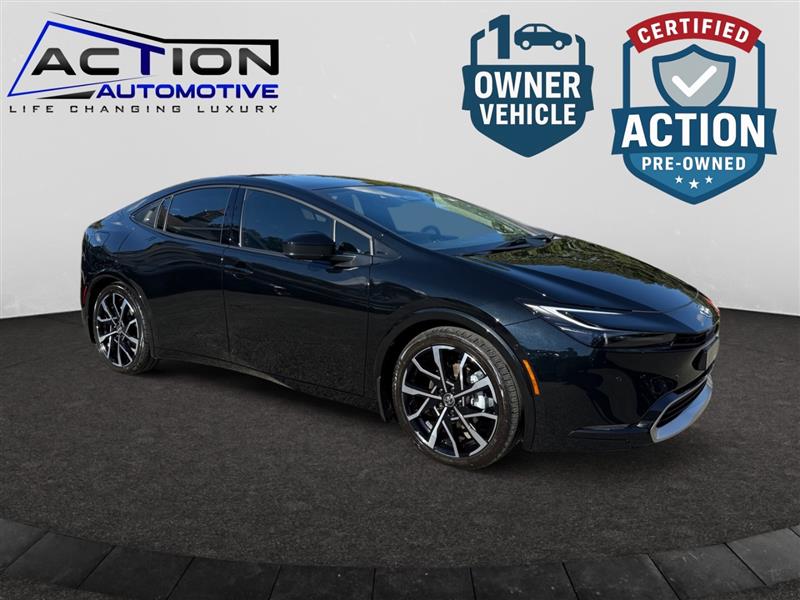 2025 Toyota Prius XSE Premium's photo