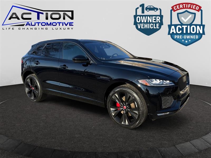2019 Jaguar F-Pace S's photo