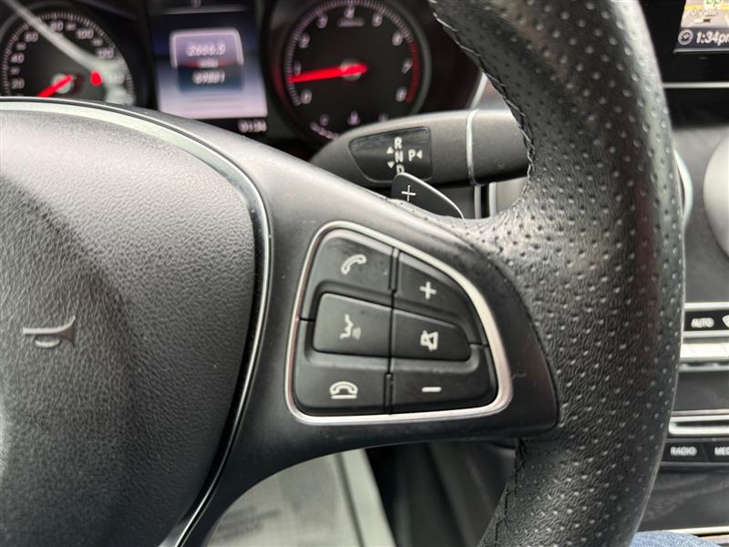 2018 Mercedes Benz GLC 300 photo 26