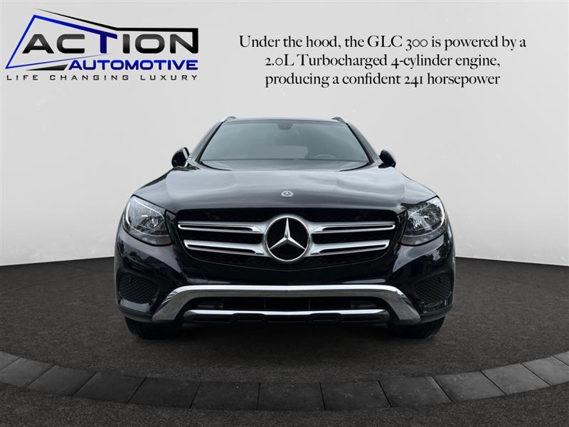 2018 Mercedes Benz GLC 300 photo 2