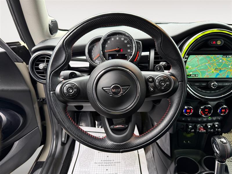 2019 Mini Cooper 2 Door Hardtop S photo 12
