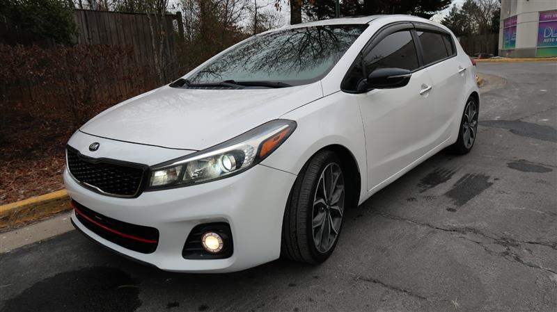 2017 KIA FORTE5 SX