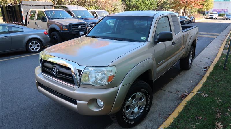 2005 TOYOTA TACOMA 