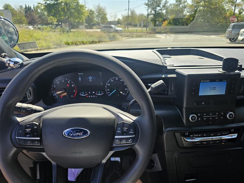 2020 Ford Explorer photo 11