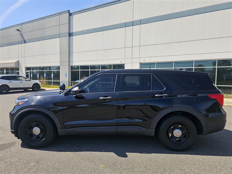 2020 Ford Explorer photo 6