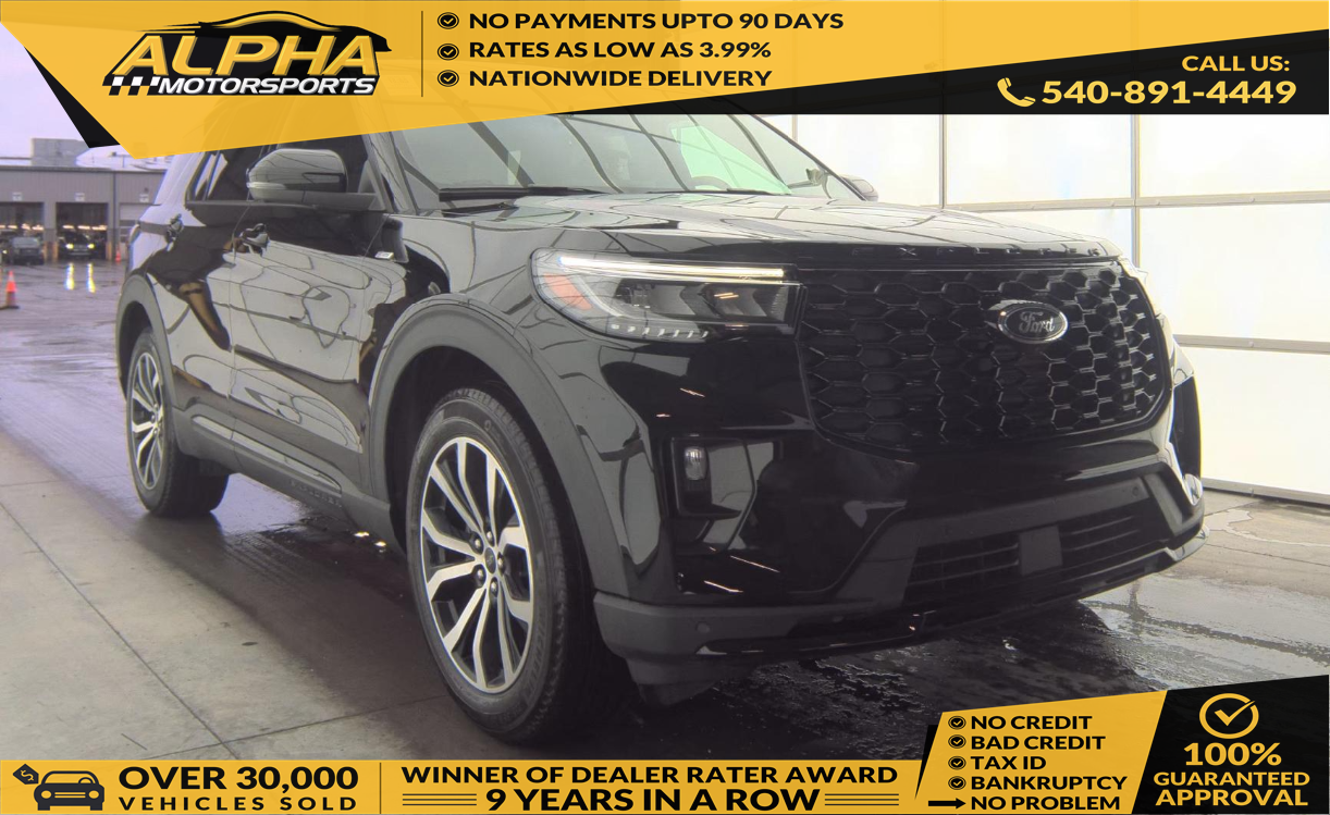 2025 Ford Explorer ST-LINE's photo