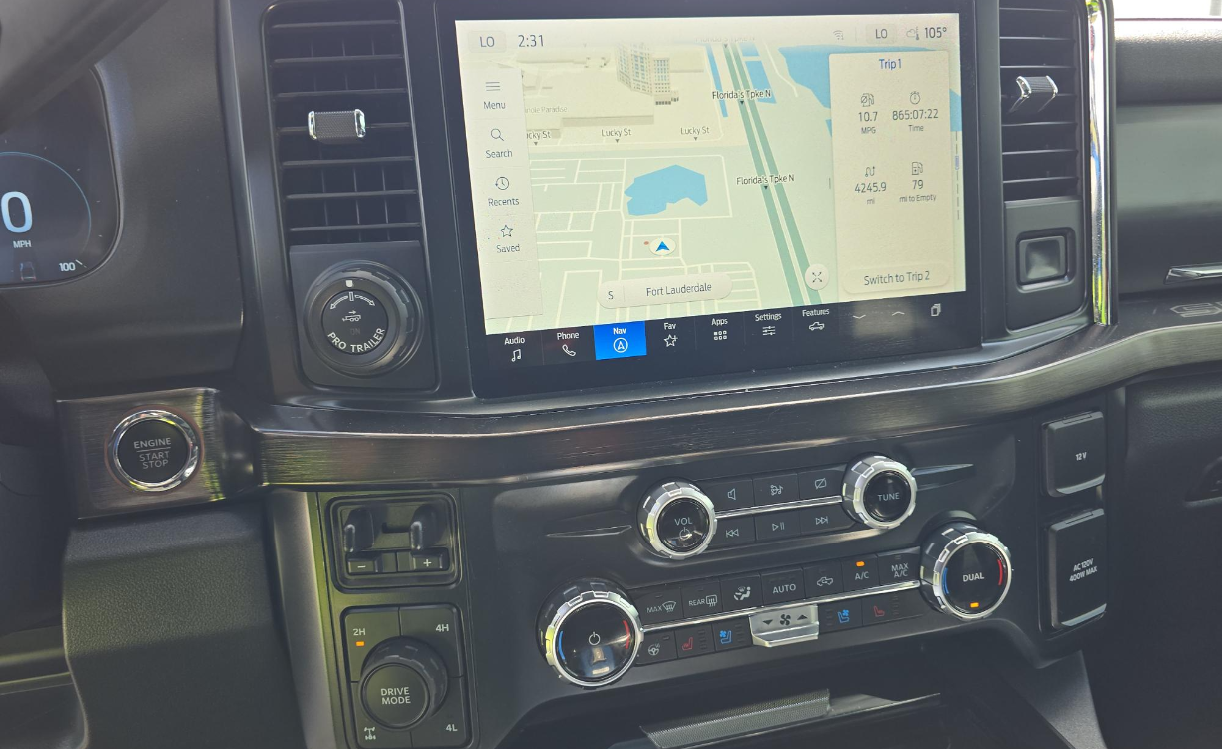 2023 Ford F-250 Lariat photo 7