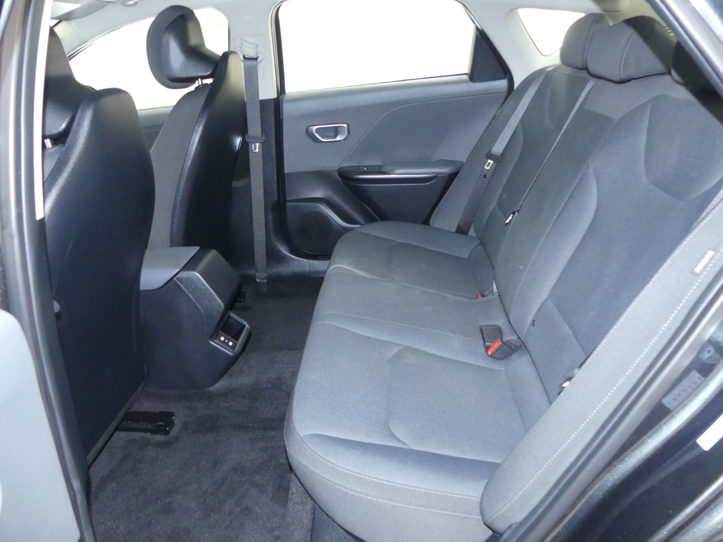 2025 Kia K4 LXS photo 19