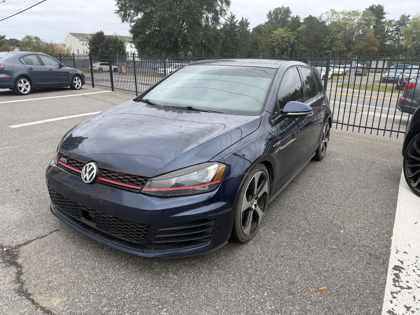 2017 Volkswagen Golf GTI Autobahn photo 3