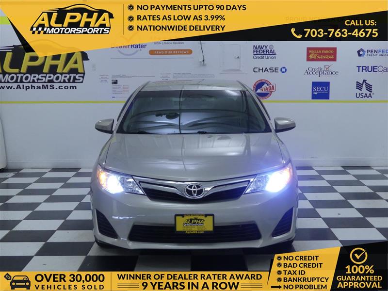 2013 TOYOTA CAMRY LE