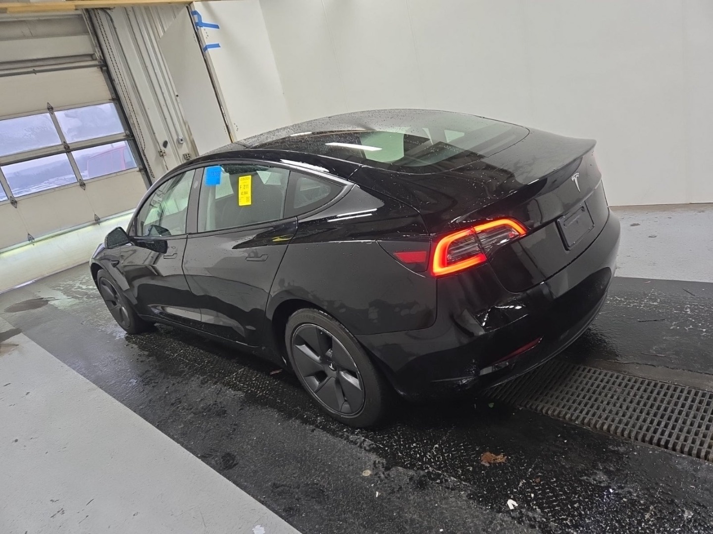 2023 Tesla Model 3 Base photo 5