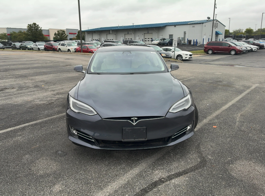 2017 Tesla Model S 75D photo 3