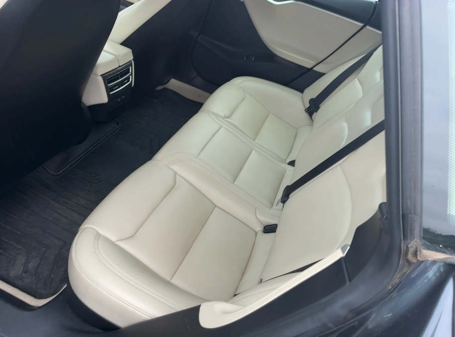 2017 Tesla Model S 75D photo 8