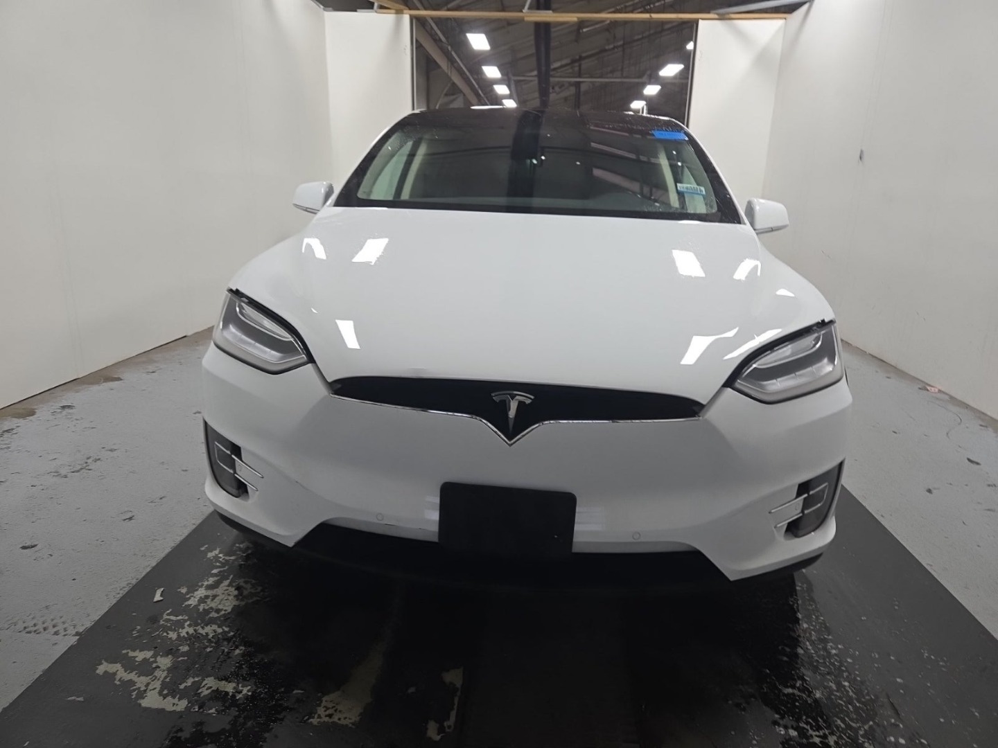 2016 Tesla Model X 75D photo 4