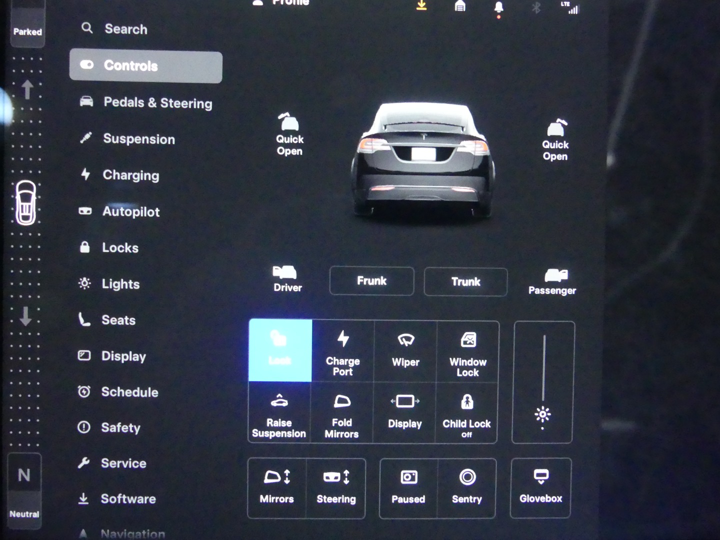 2022 Tesla Model X photo 7