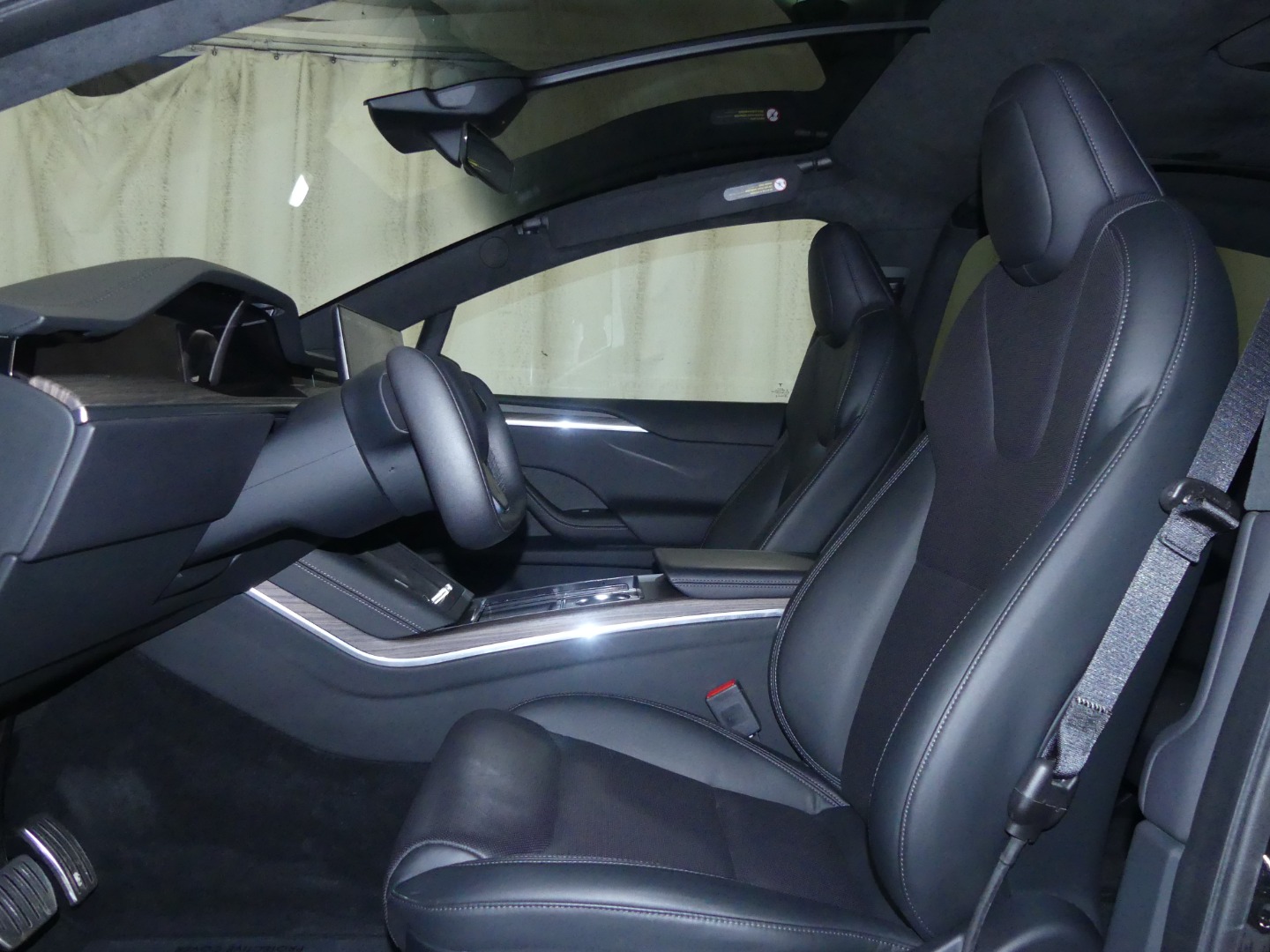 2022 Tesla Model X photo 9