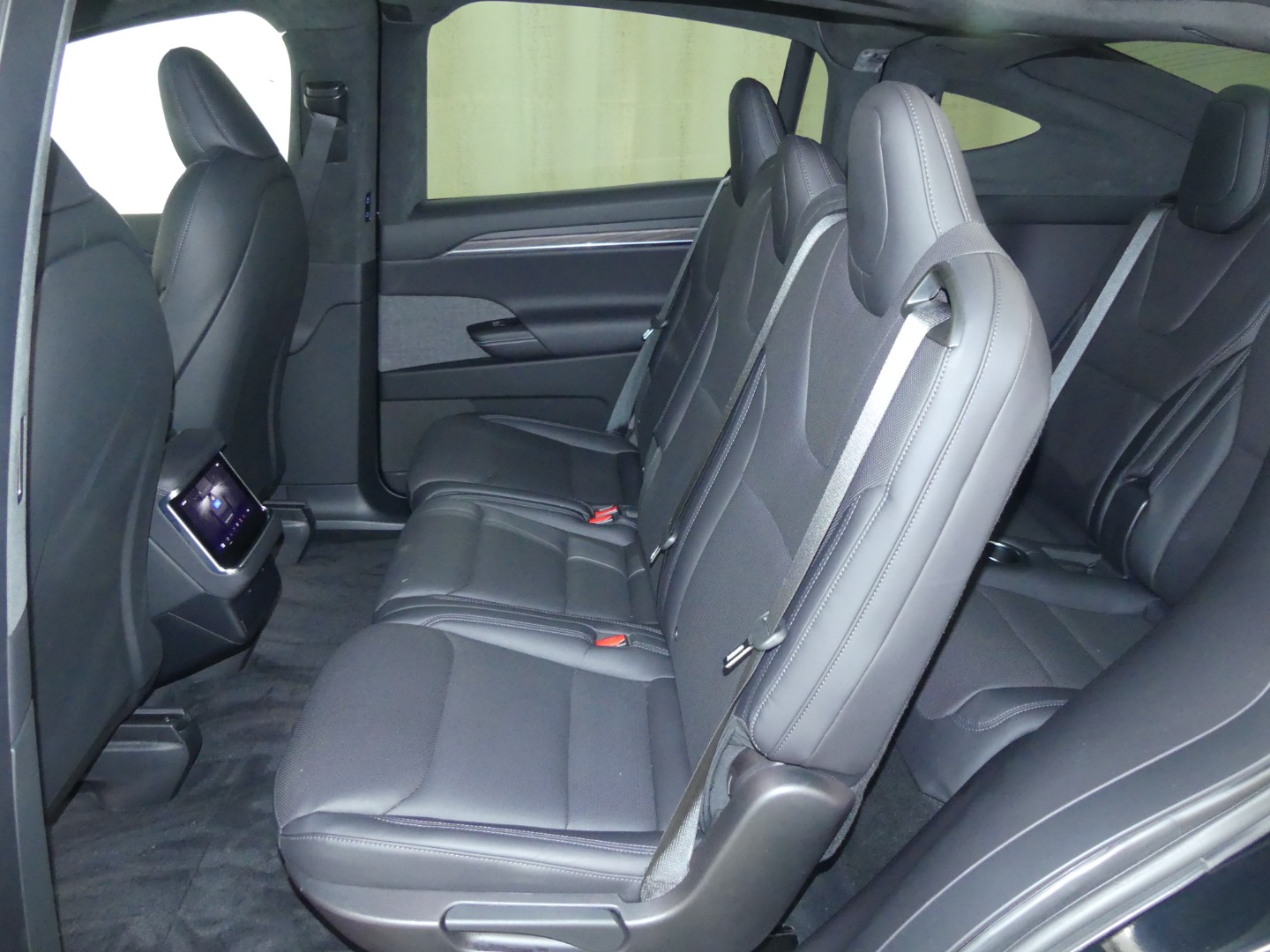 2022 Tesla Model X photo 12