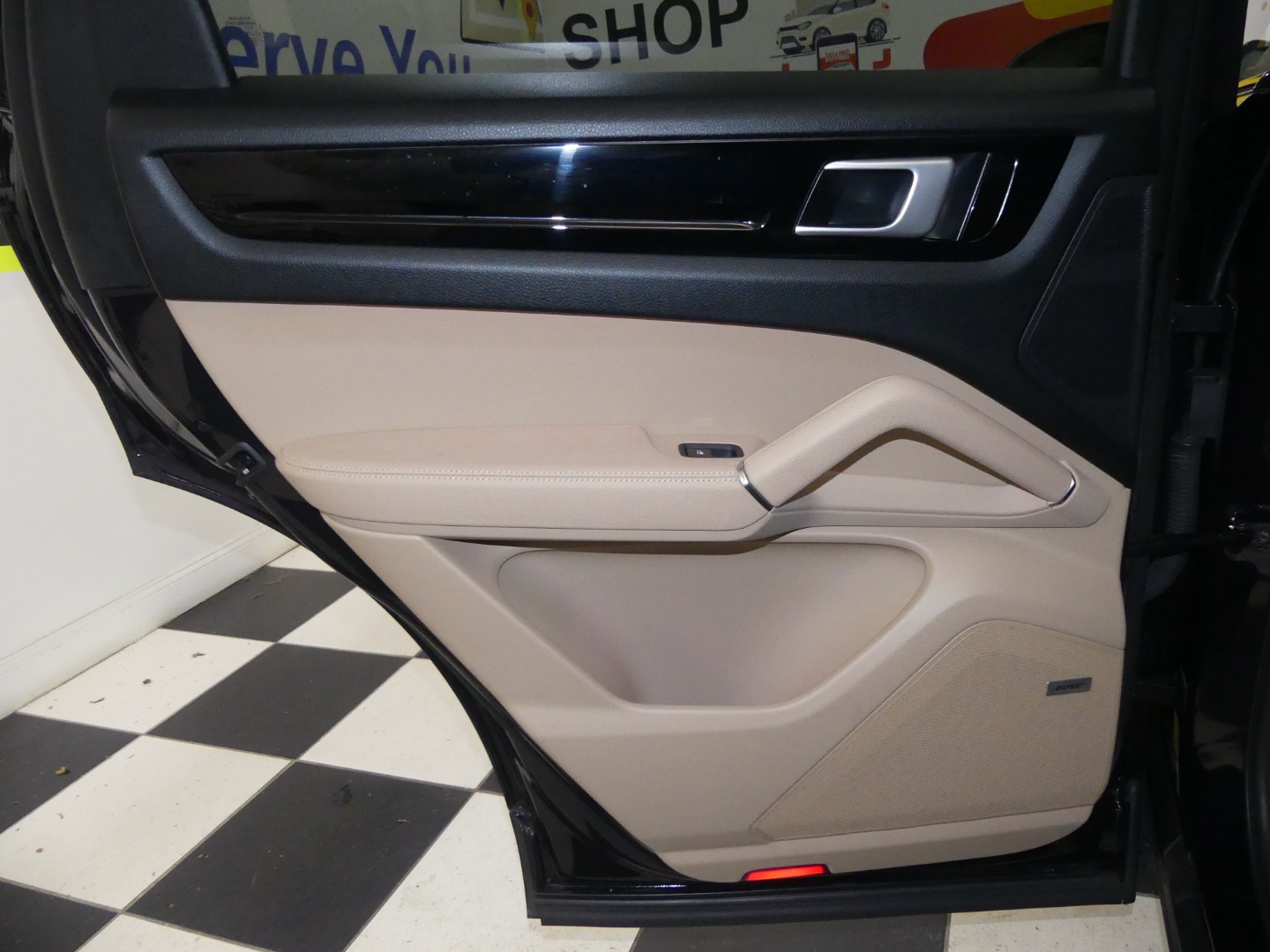 2019 Porsche Cayenne photo 24