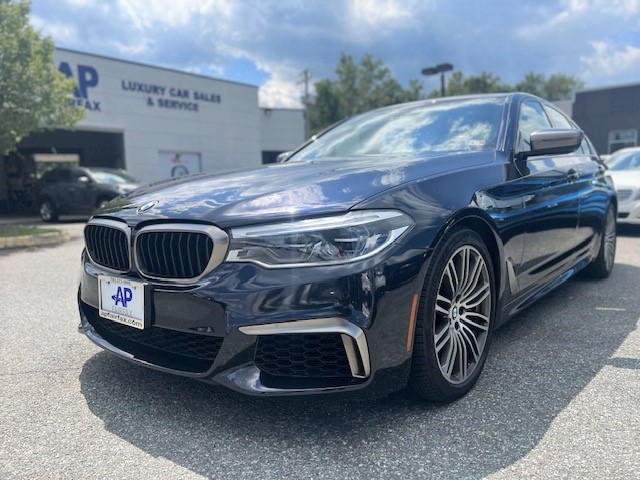 2019 BMW 5 SERIES M550i xDrive