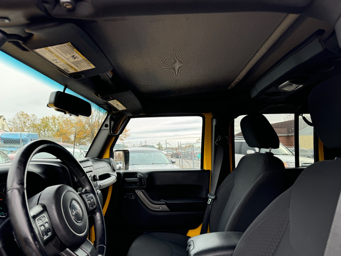 2015 Jeep Wrangler Unlimited Sport photo 32