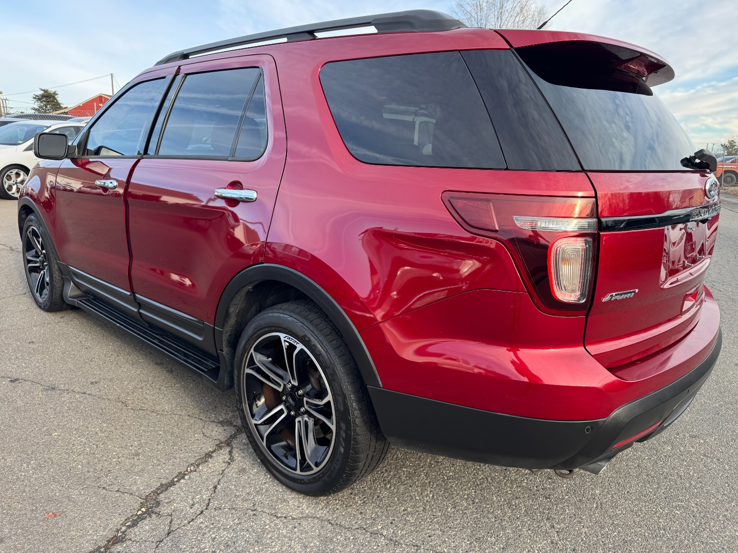 2014 Ford Explorer Sport photo 3