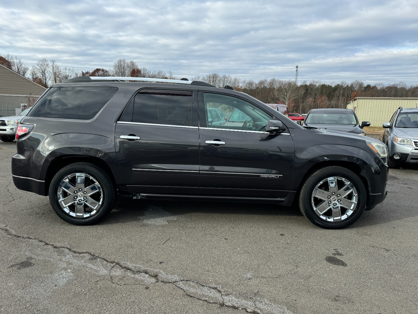 2015 GMC Acadia Denali photo 45