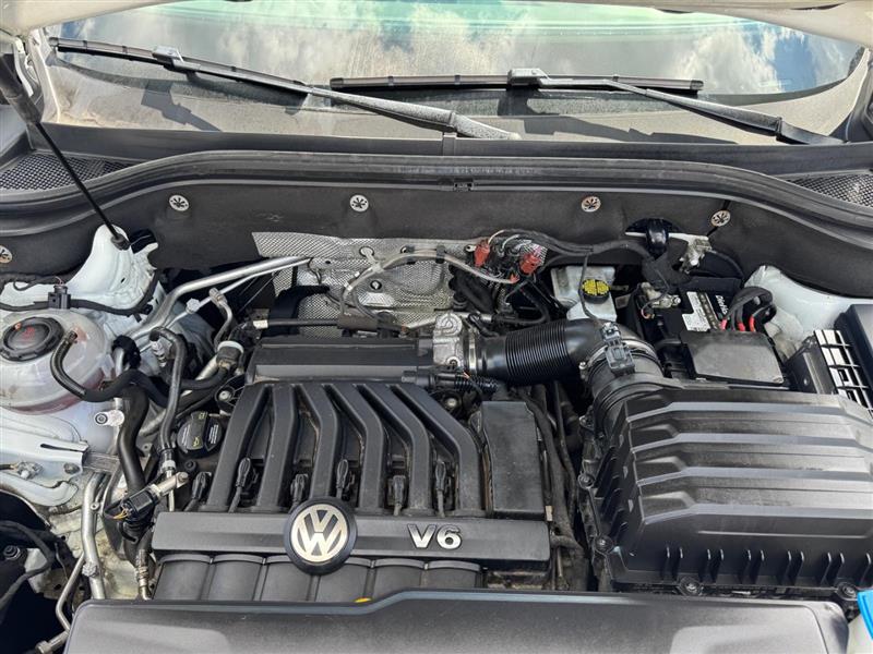 2019 Volkswagen Atlas V6 SEL photo 13