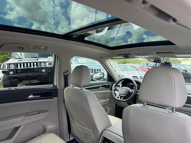 2019 Volkswagen Atlas V6 SEL photo 29