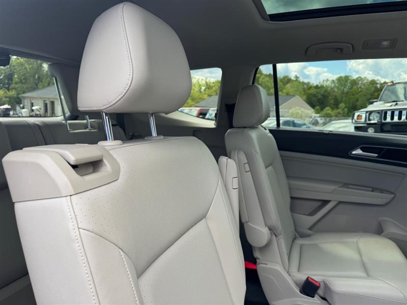 2019 Volkswagen Atlas V6 SEL photo 30