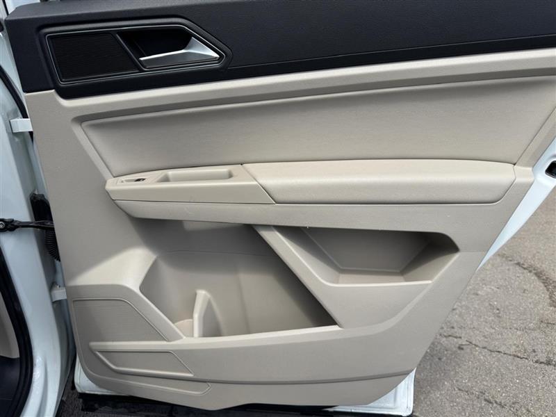 2019 Volkswagen Atlas V6 SEL photo 22