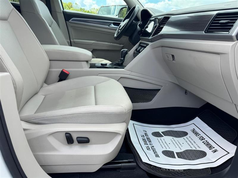 2019 Volkswagen Atlas V6 SEL photo 27