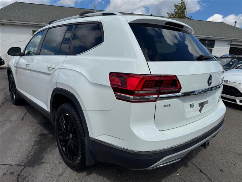 2019 Volkswagen Atlas V6 SEL photo 4