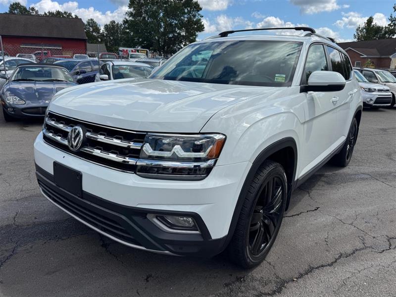 2019 Volkswagen Atlas V6 SEL photo 2
