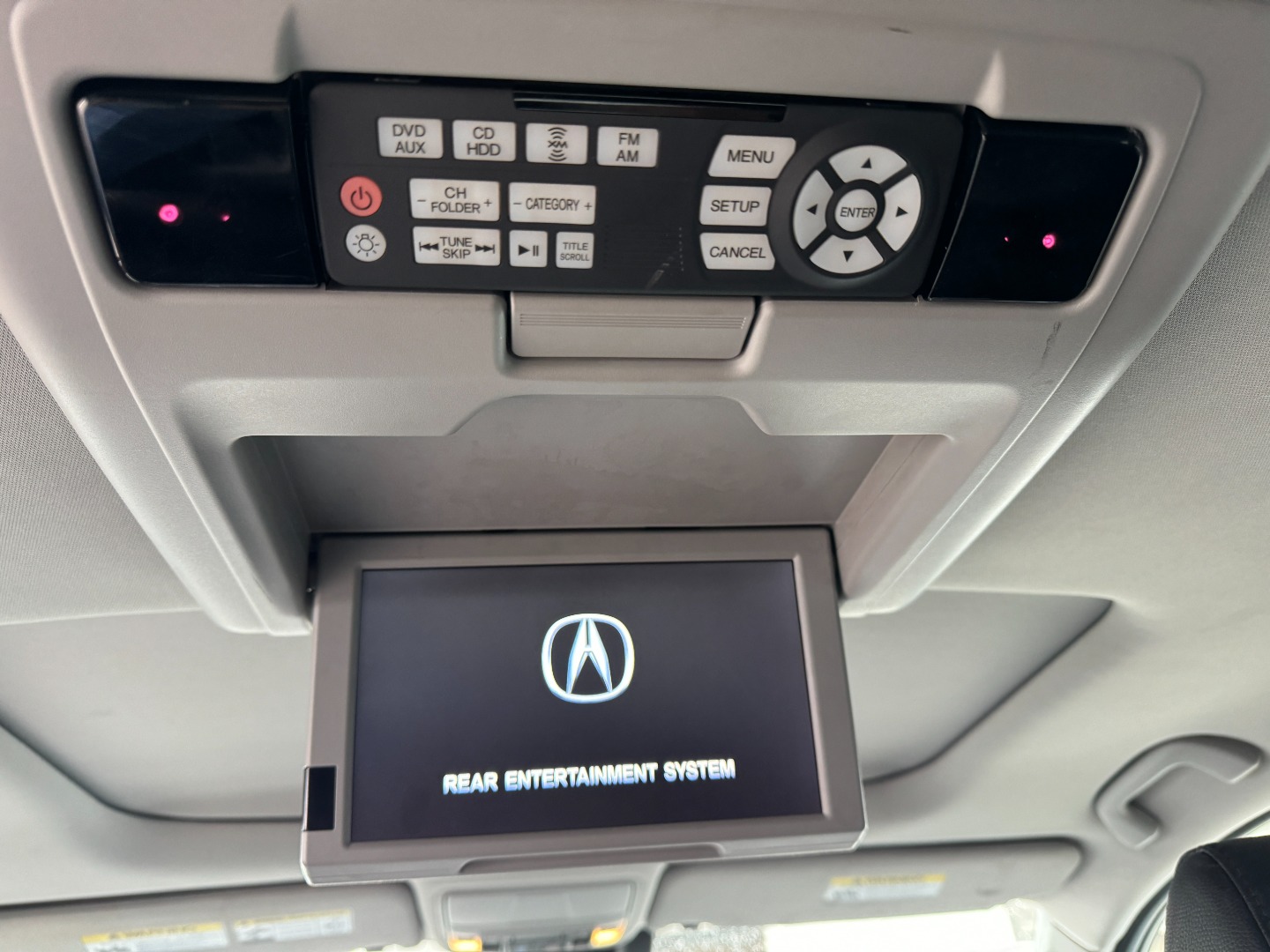 2016 Acura MDX Technology & Entertainment Package photo 27