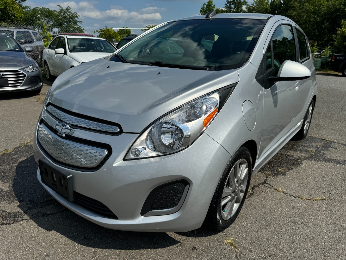 2016 Chevrolet Spark 1LT photo 2