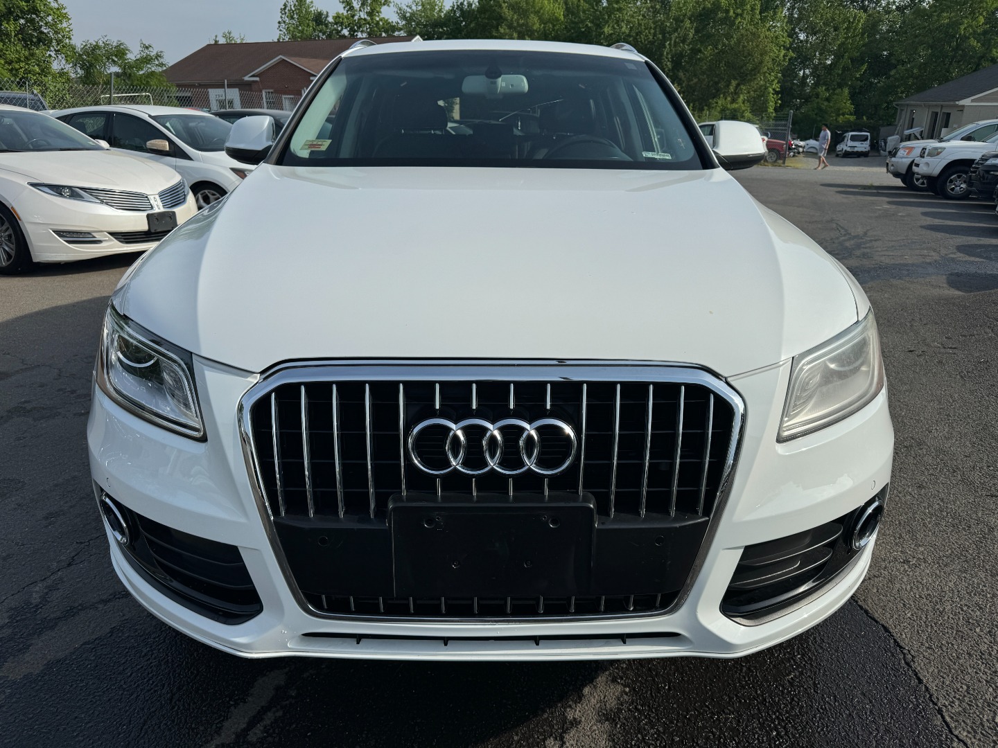 2013 Audi Q5 Pretige photo 1