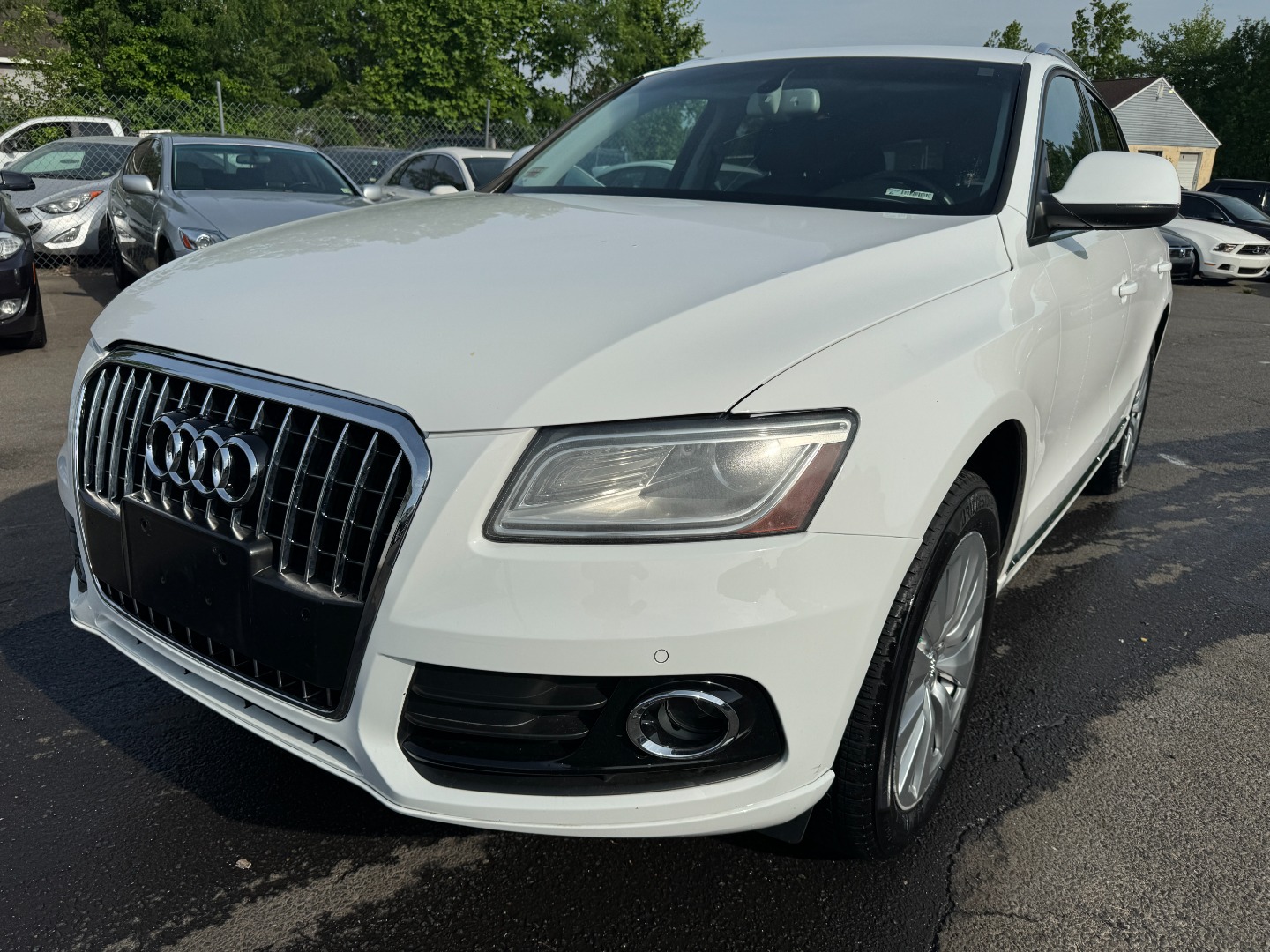 2013 Audi Q5 Pretige photo 2