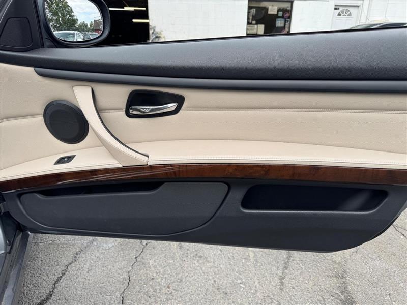 2012 Bmw 328i 3-series photo 18