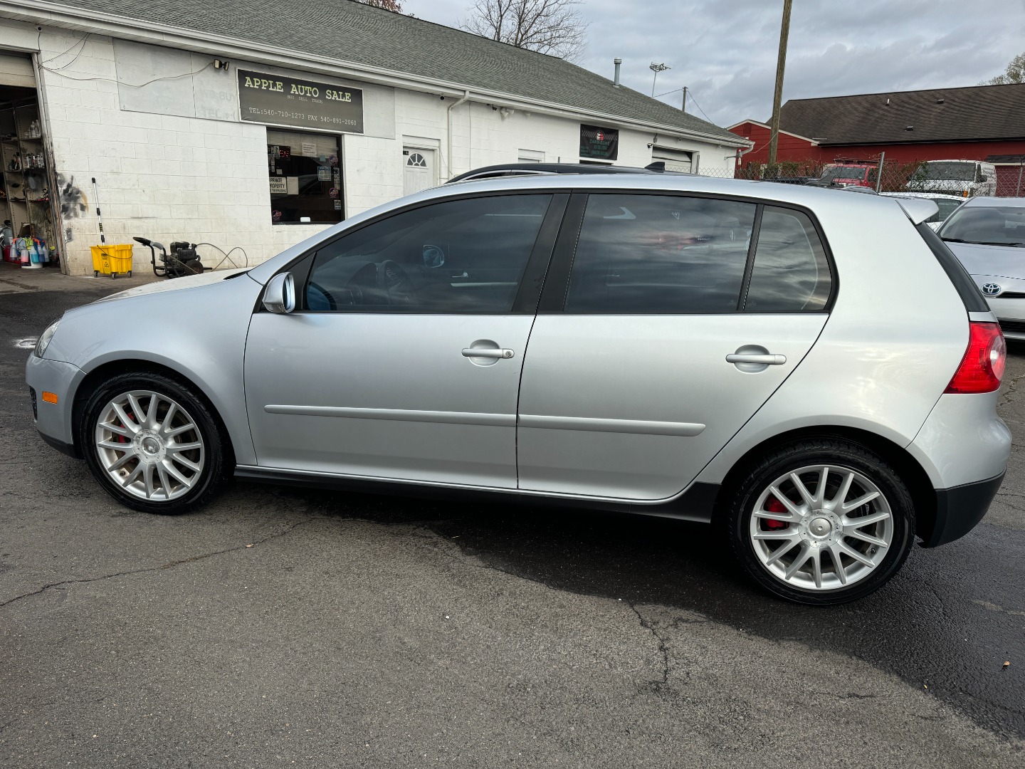 2007 Volkswagen GTI 2.0T FSI photo 3