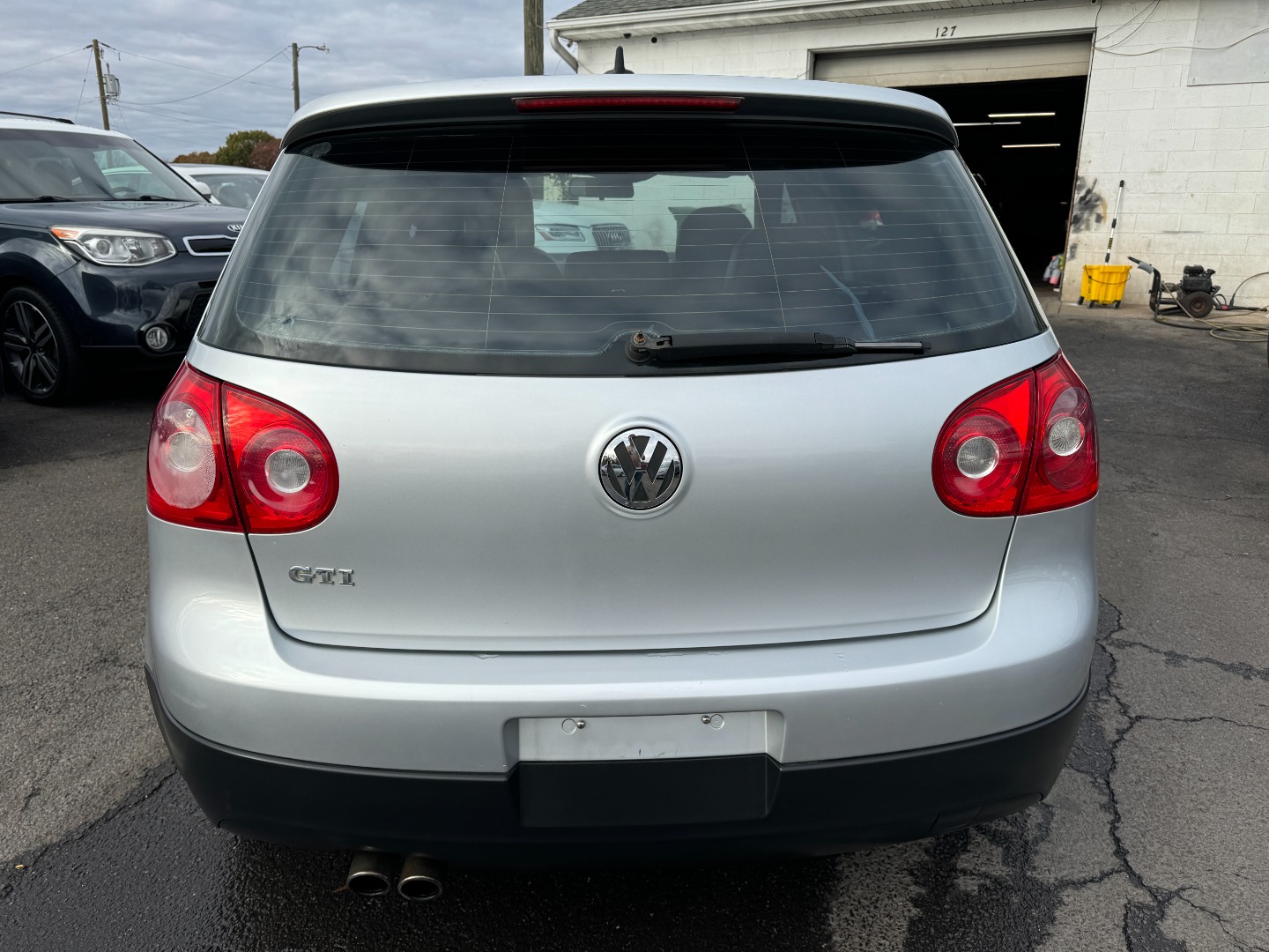 2007 Volkswagen GTI 2.0T FSI photo 5