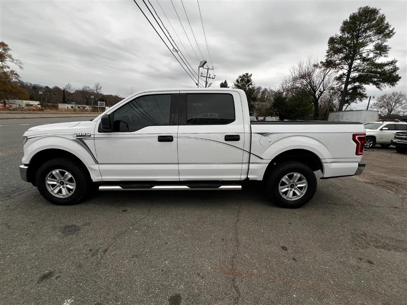 2016 Ford F-150 XLT photo 4