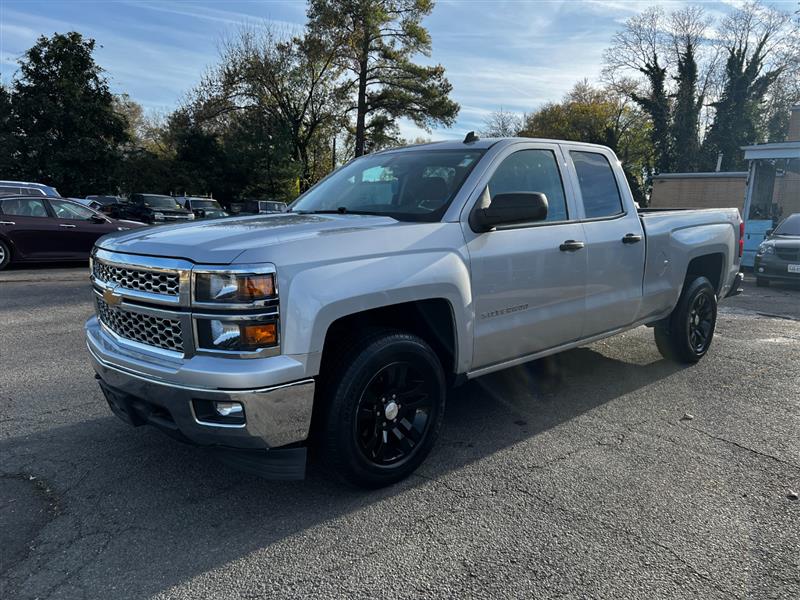 2014 Chevrolet Silverado 1500 LT photo 3