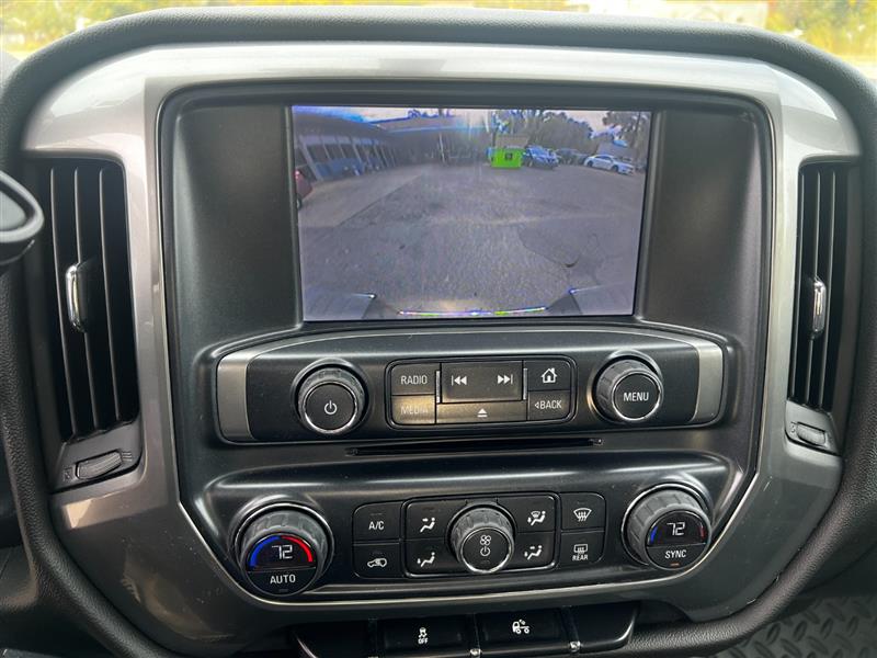 2014 Chevrolet Silverado 1500 LT photo 17