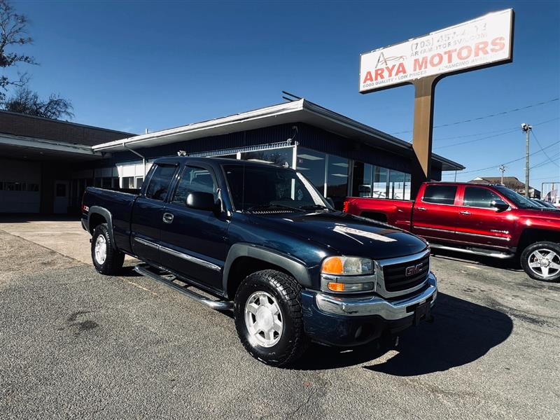 2006 GMC SIERRA 1500 SLE 4D 6 1/2 ft 4WD