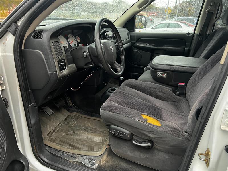 2005 Dodge Ram 2500 Pickup SLT photo 22